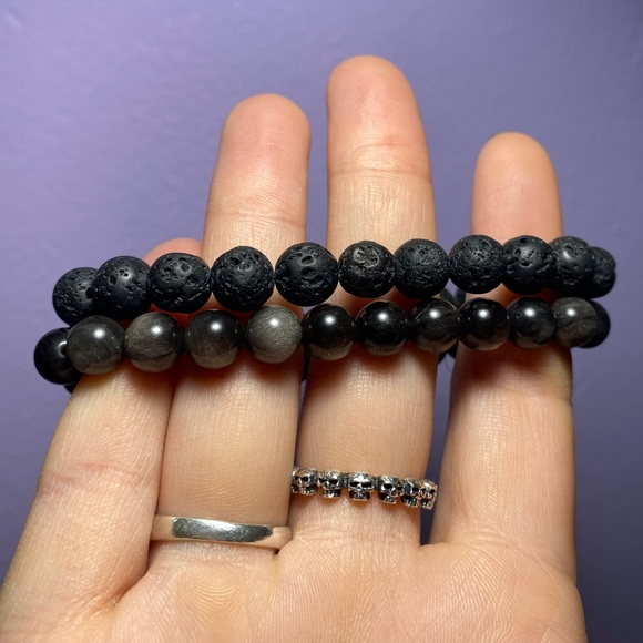 BLACK LAVA STONE STRETCHY NATURAL GEMSTONE BRACELET ~7MM - Picture 6 of 6